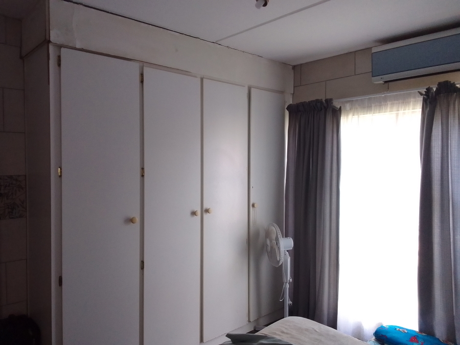 3 Bedroom Property for Sale in Safari Gardens North West